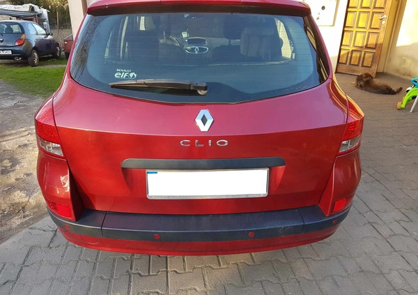 Renault Clio cena 15200 przebieg: 166740, rok produkcji 2011 z Kcynia małe 16